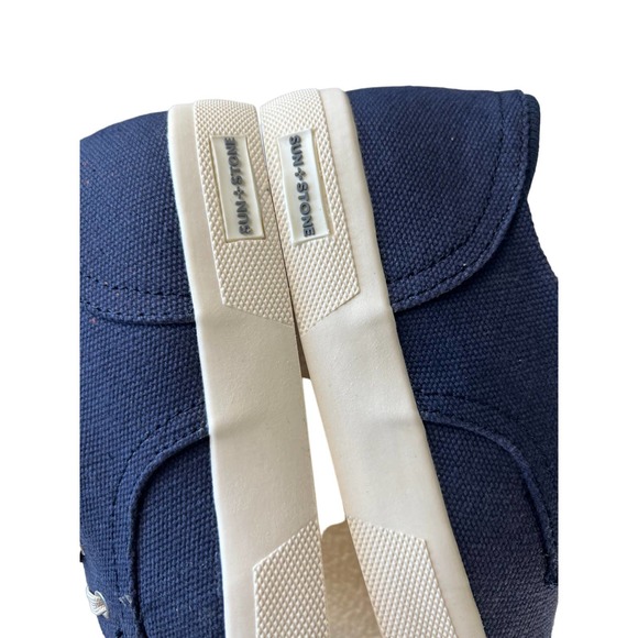 SUN + STONE NAVY BLUE BOYS KIVA SNEAKER Size 13 NWOT - Picture 2 of 7